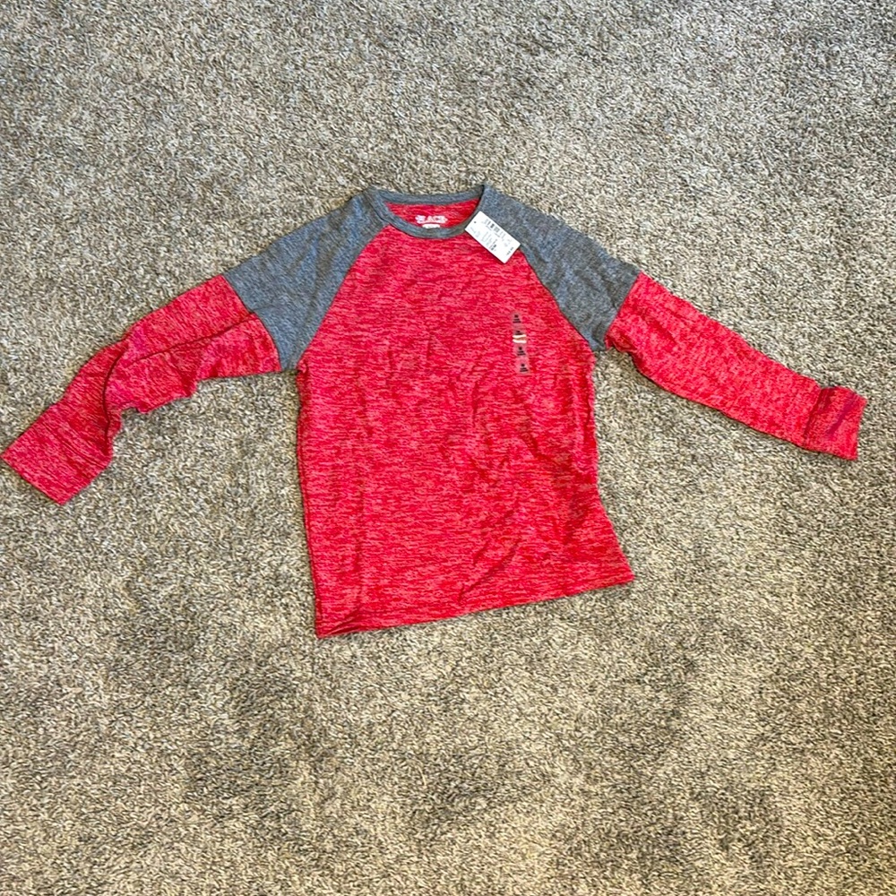 Place medium long sleeve shirt